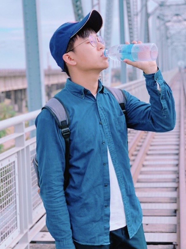 Zheng-En Wu